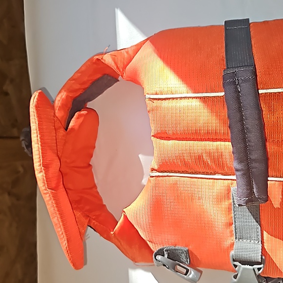 Outward Hound Granby Splash Life Jacket Size Medium Orange/Gray - Picture 4 of 11